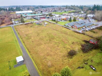 10014 24th Street E, Edgewood, WA 98371-2131 - Photo 2