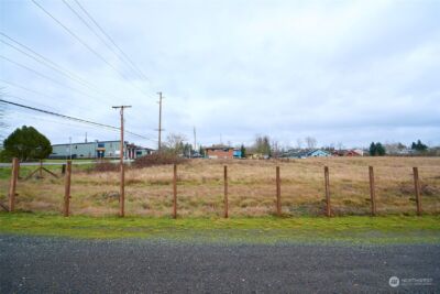 10014 24th Street E, Edgewood, WA 98371-2131 - Photo 25