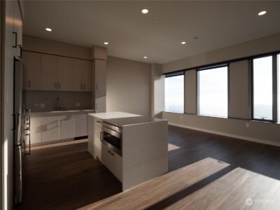 1340 4th Avenue #5707, Seattle, WA 98101 - Photo 2