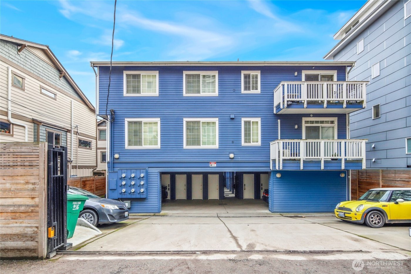 1709 18th Avenue #302, Seattle, WA 98122-7005