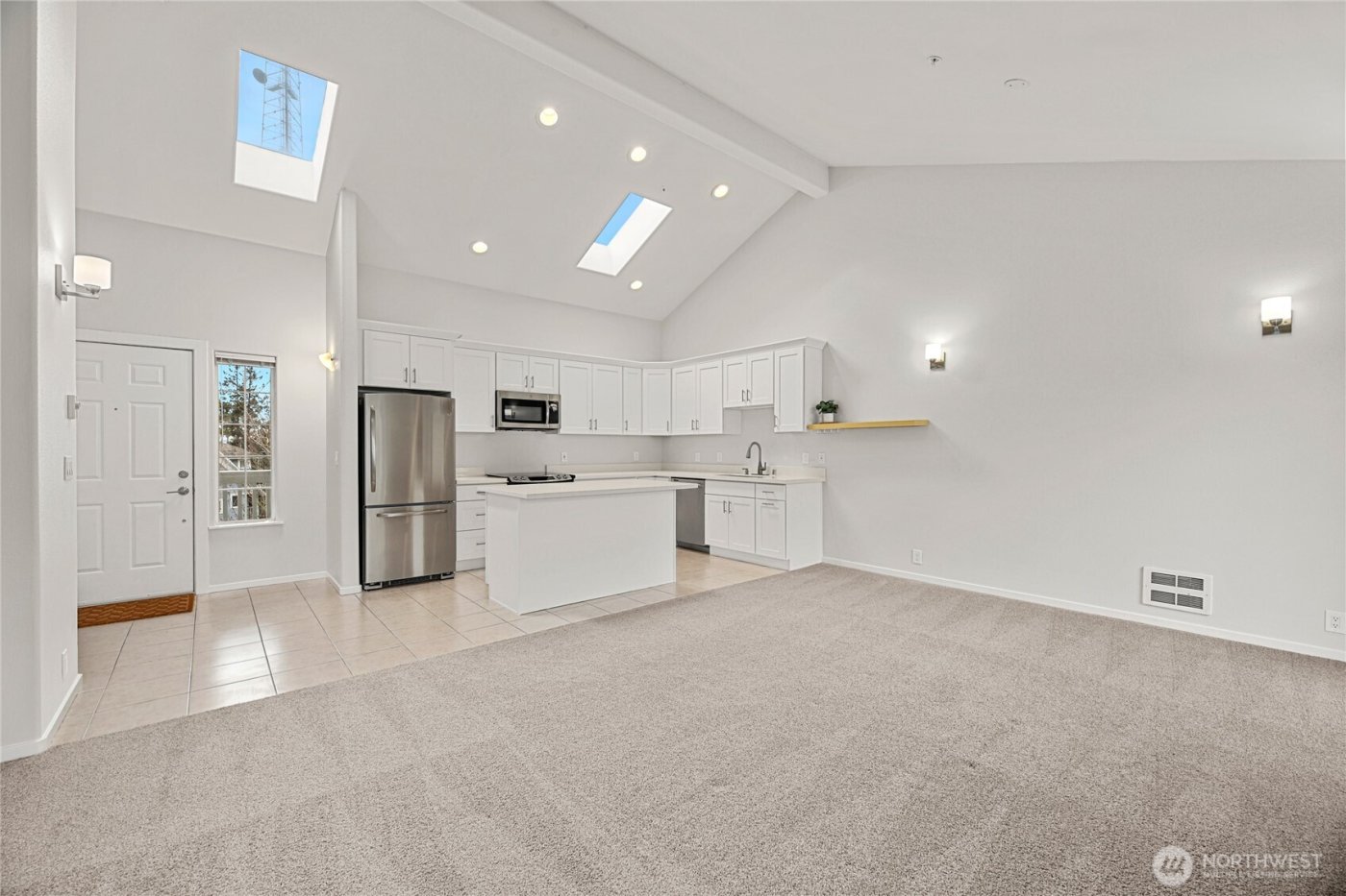 1709 18th Avenue #302, Seattle, WA 98122-7005