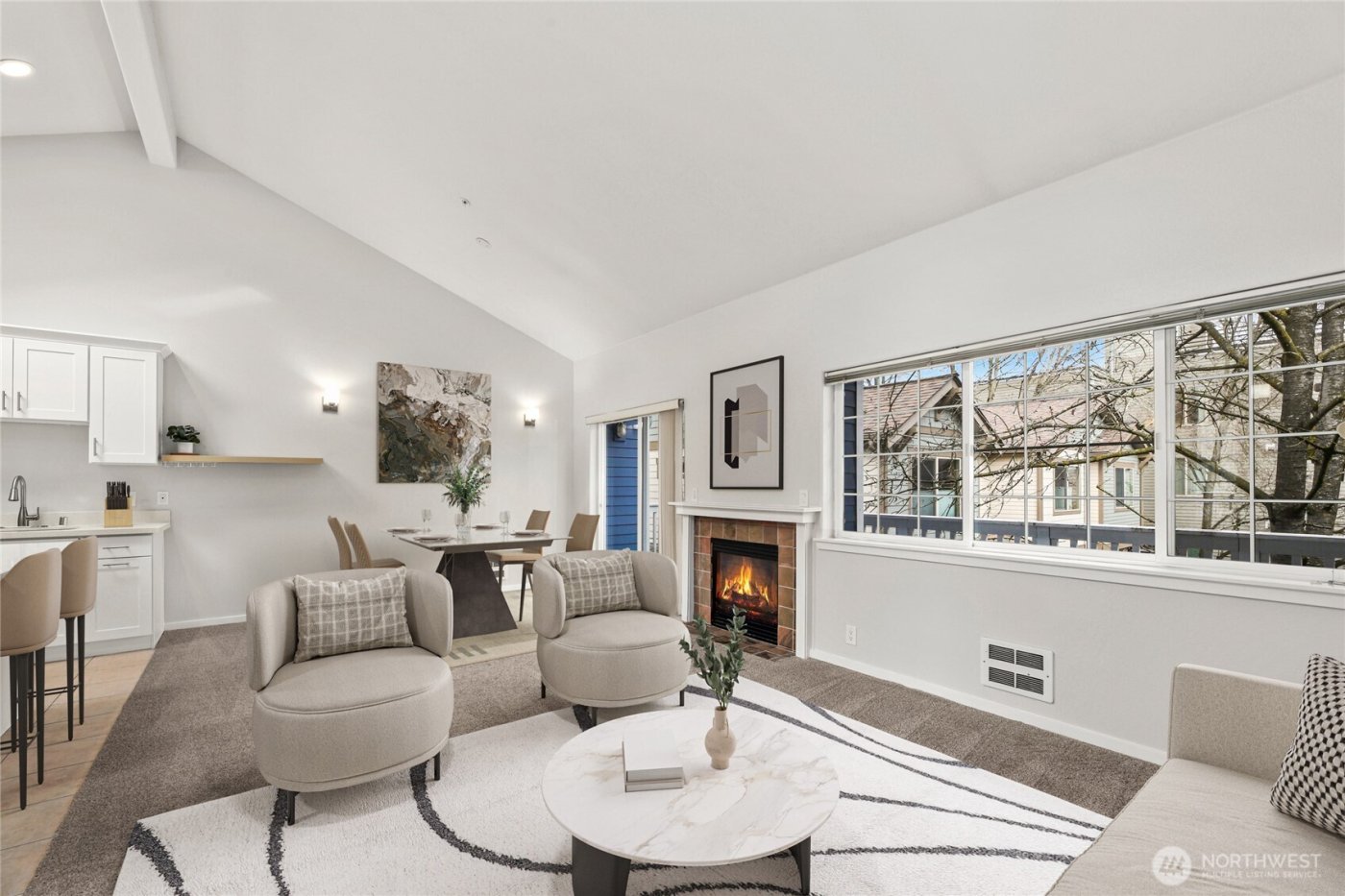 1709 18th Avenue #302, Seattle, WA 98122-7005