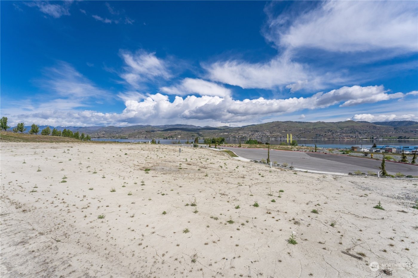 162 Loretta Lane , Chelan, WA 98816