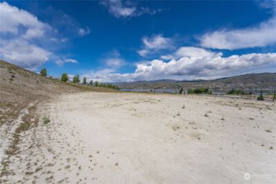 150 Loretta Lane , Chelan, WA 98816 - Photo 2