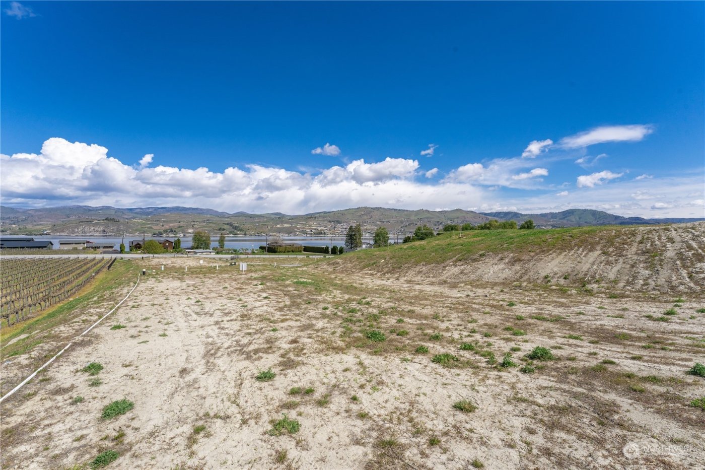 48 Loretta Lane , Chelan, WA 98816