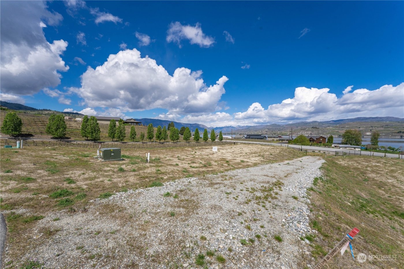 42 Loretta Lane , Chelan, WA 98816