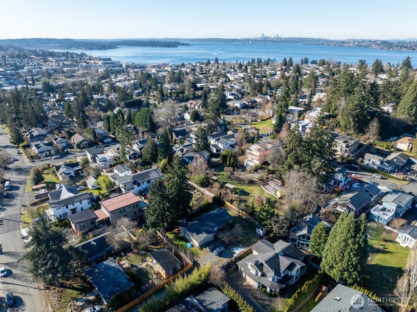 1043 5th Street , Kirkland, WA 98033