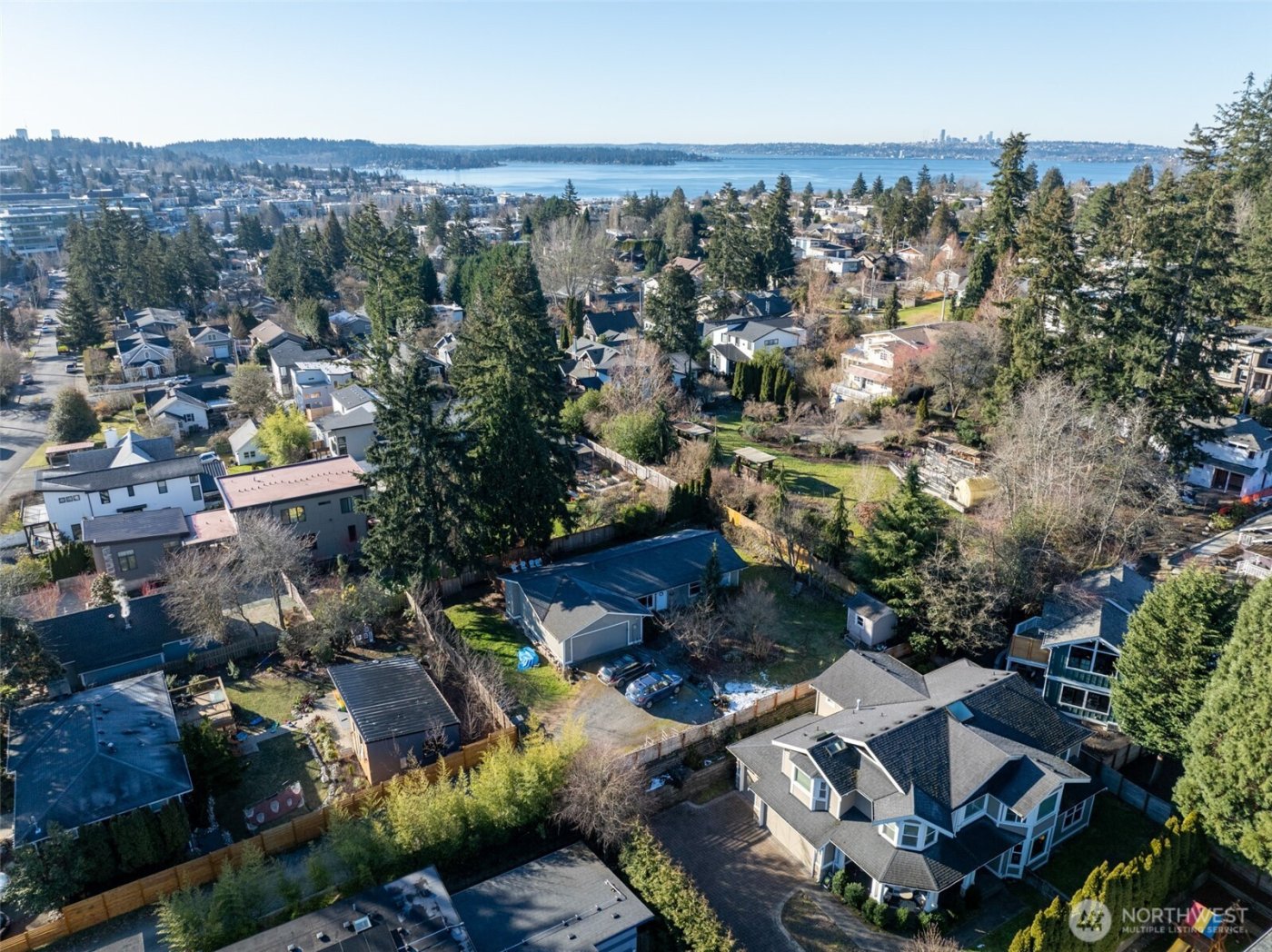 1043 5th Street , Kirkland, WA 98033