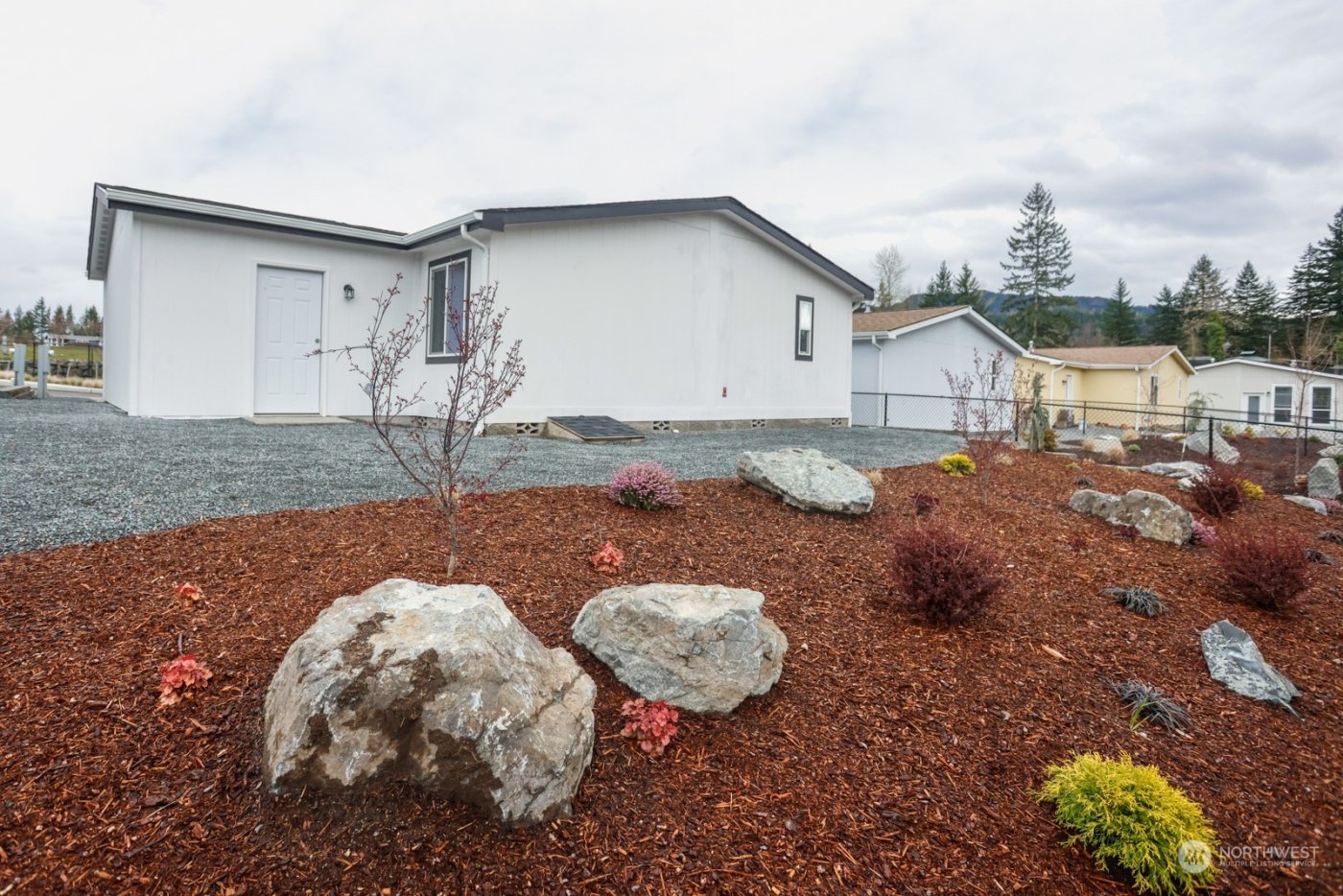 2048 Paradise Avenue #13, Enumclaw, WA 98022