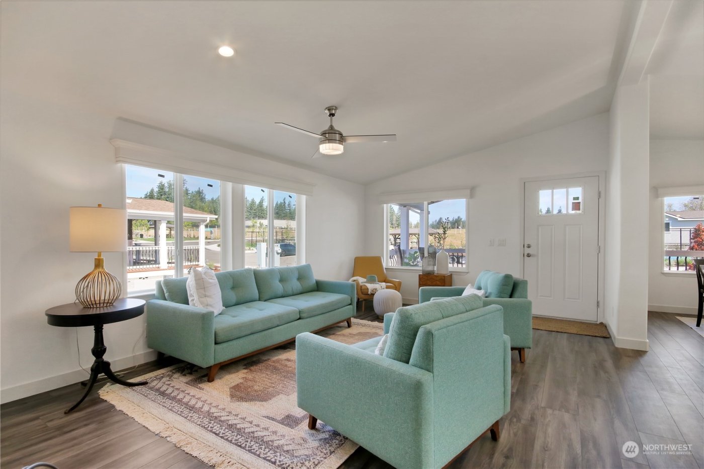 2048 Paradise Avenue #13, Enumclaw, WA 98022