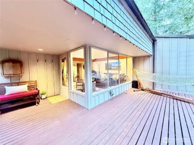 741 E Promontory Road , Shelton, WA 98584