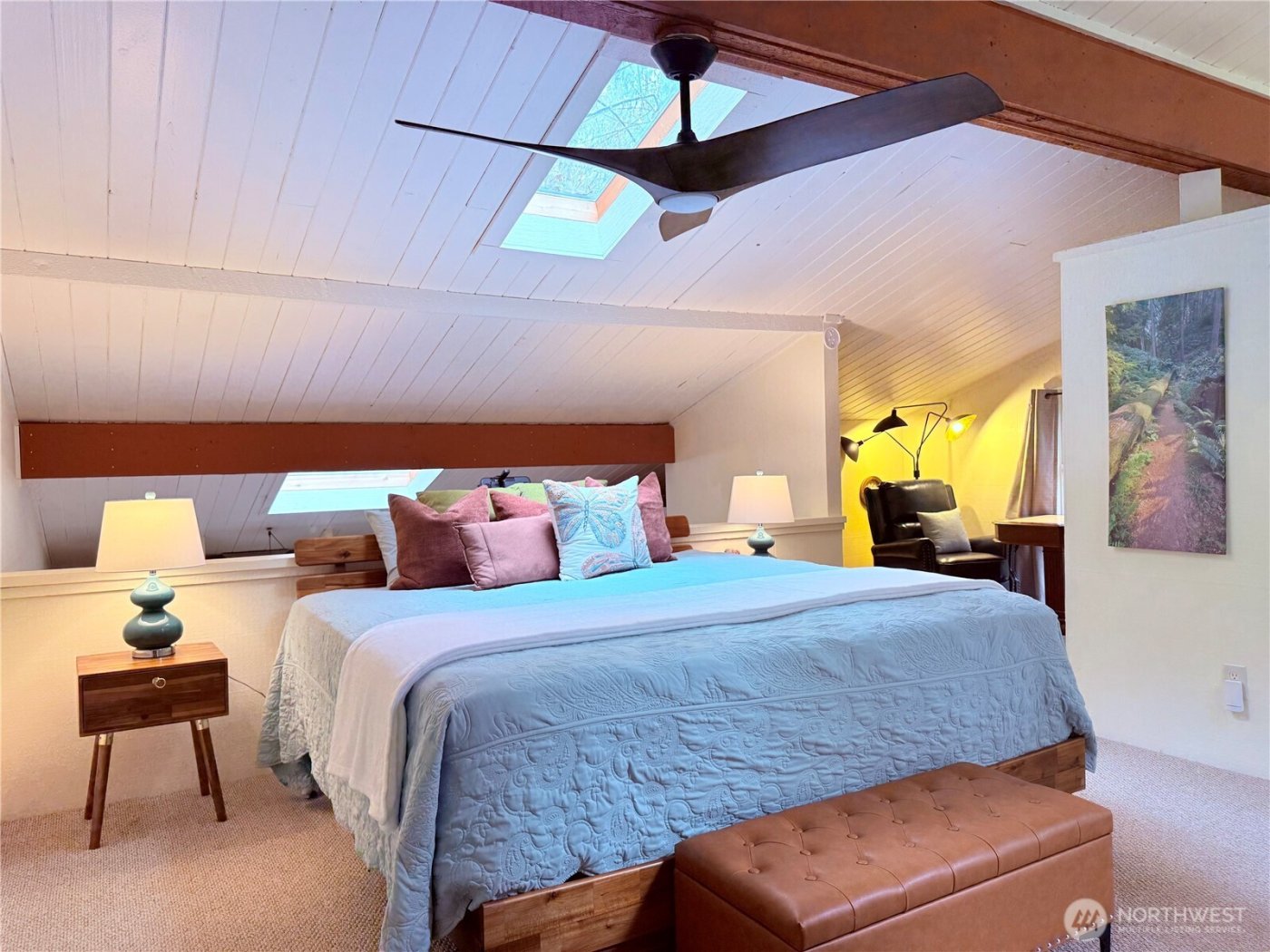 741 E Promontory Road , Shelton, WA 98584