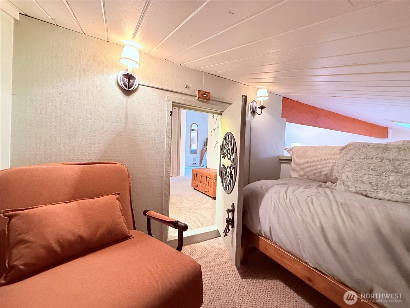 741 E Promontory Road , Shelton, WA 98584