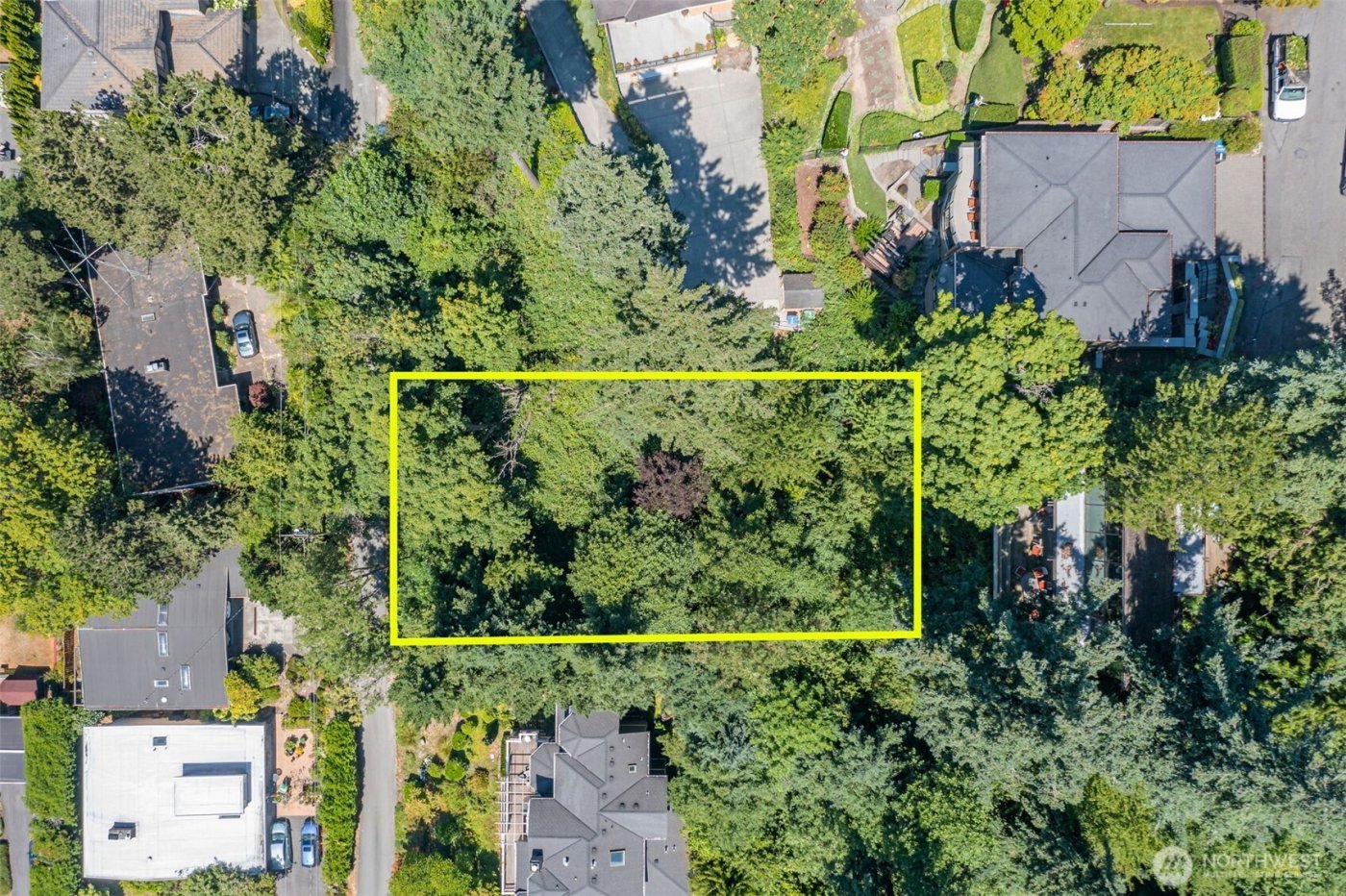 28 XX 68th Avenue SE, Mercer Island, WA 98040