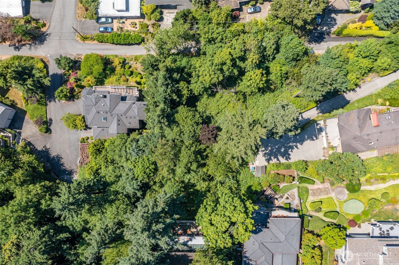 28 XX 68th Avenue SE, Mercer Island, WA 98040