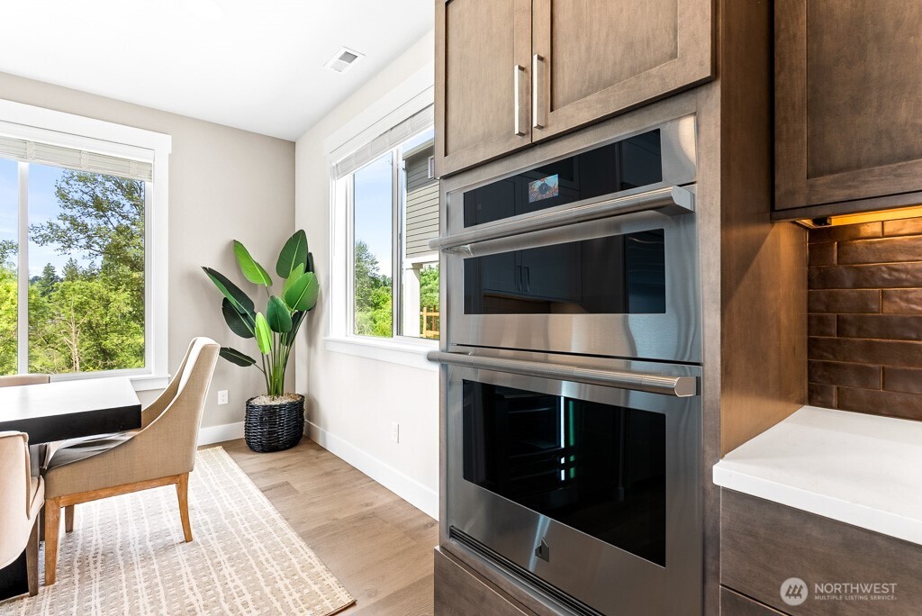 19507 81st Place NE #3, Kenmore, WA 98028