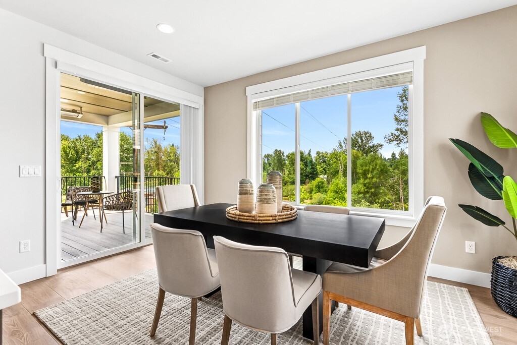 19507 81st Place NE #3, Kenmore, WA 98028