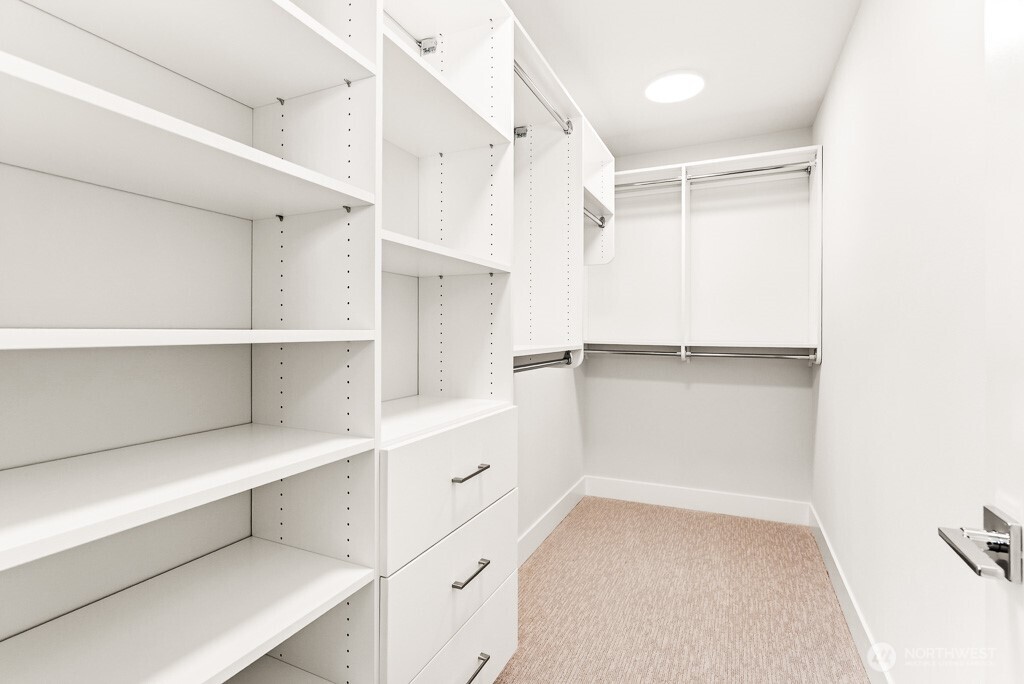 19507 81st Place NE #3, Kenmore, WA 98028