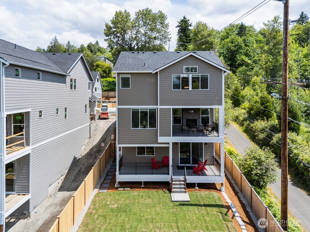 19507 81st Place NE #3, Kenmore, WA 98028