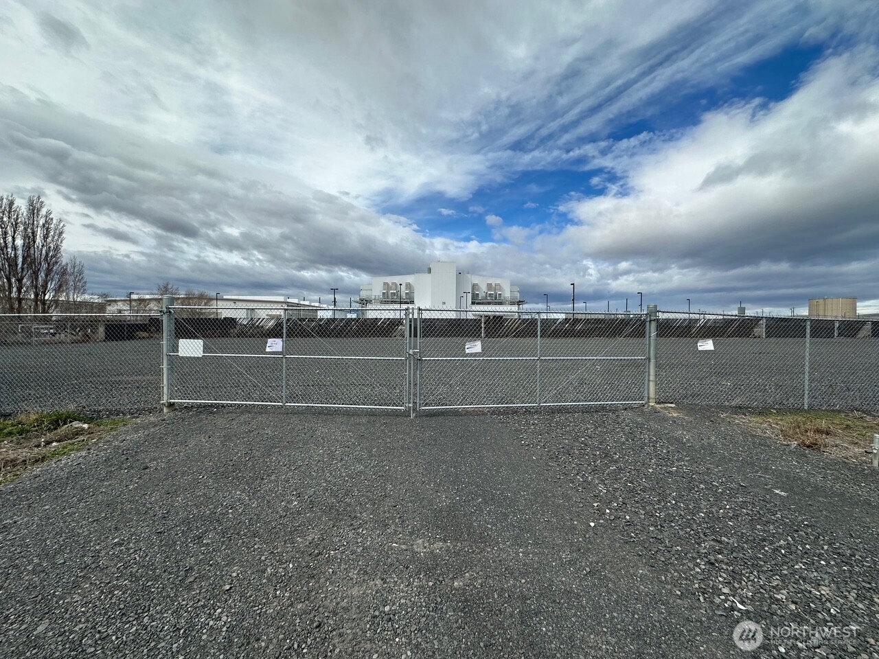 211 B Street NW, Quincy, WA 98848