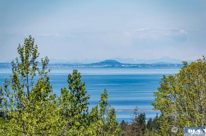 999 Ediz View Drive , Port Angeles, WA 98362