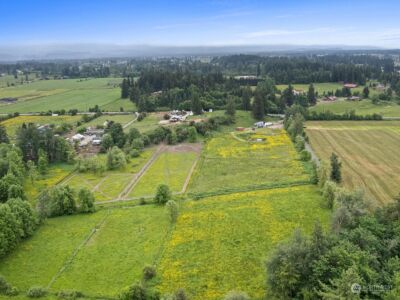 400 XX 200th Avenue SE, Enumclaw, WA 98022 - Photo 2