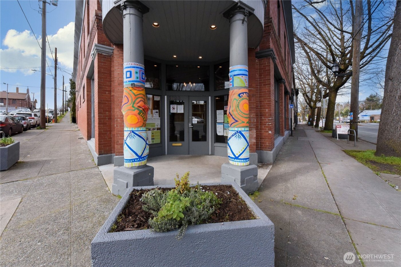 5619 Rainier Avenue S, Seattle, WA 98118