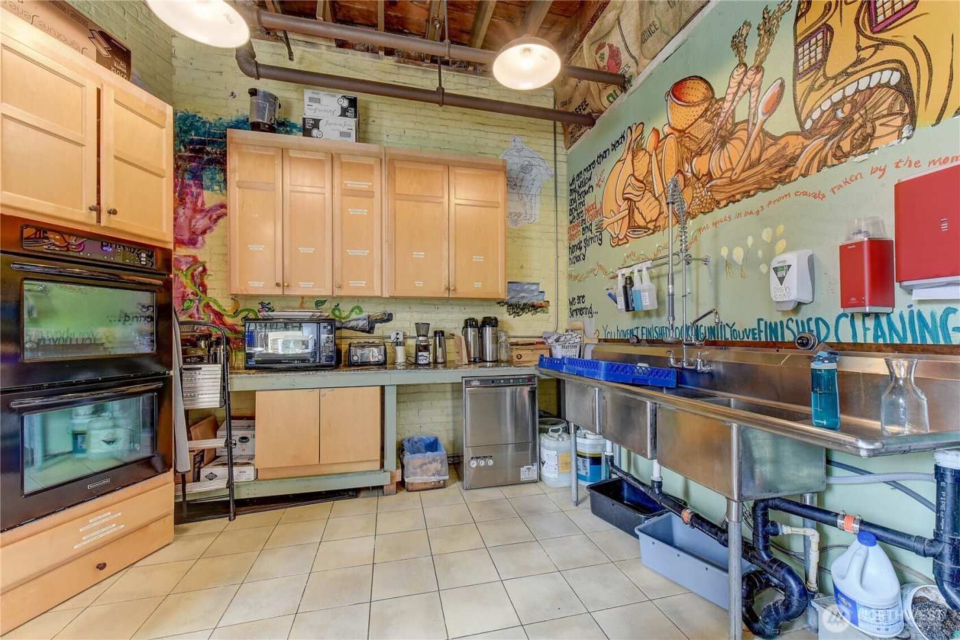 5619 Rainier Avenue S, Seattle, WA 98118