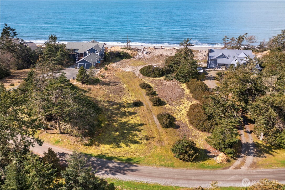 38 A Surfcrest Drive , Oak Harbor, WA 98277
