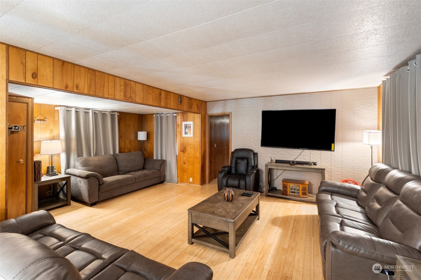 17210 Entiat River Road , Entiat, WA 98822