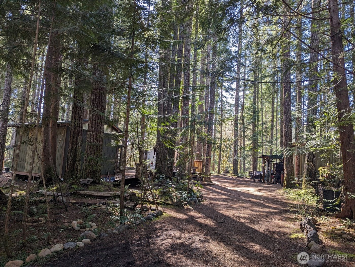 390 N Duckabush Drive W, Hoodsport, WA 98548