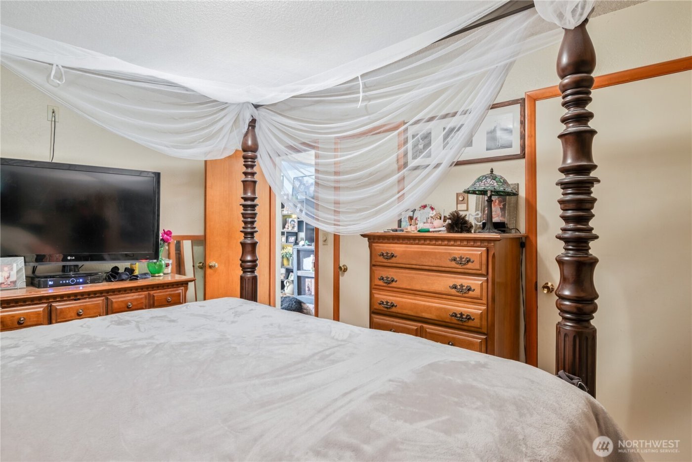 1016 Oak , Kelso, WA 98626