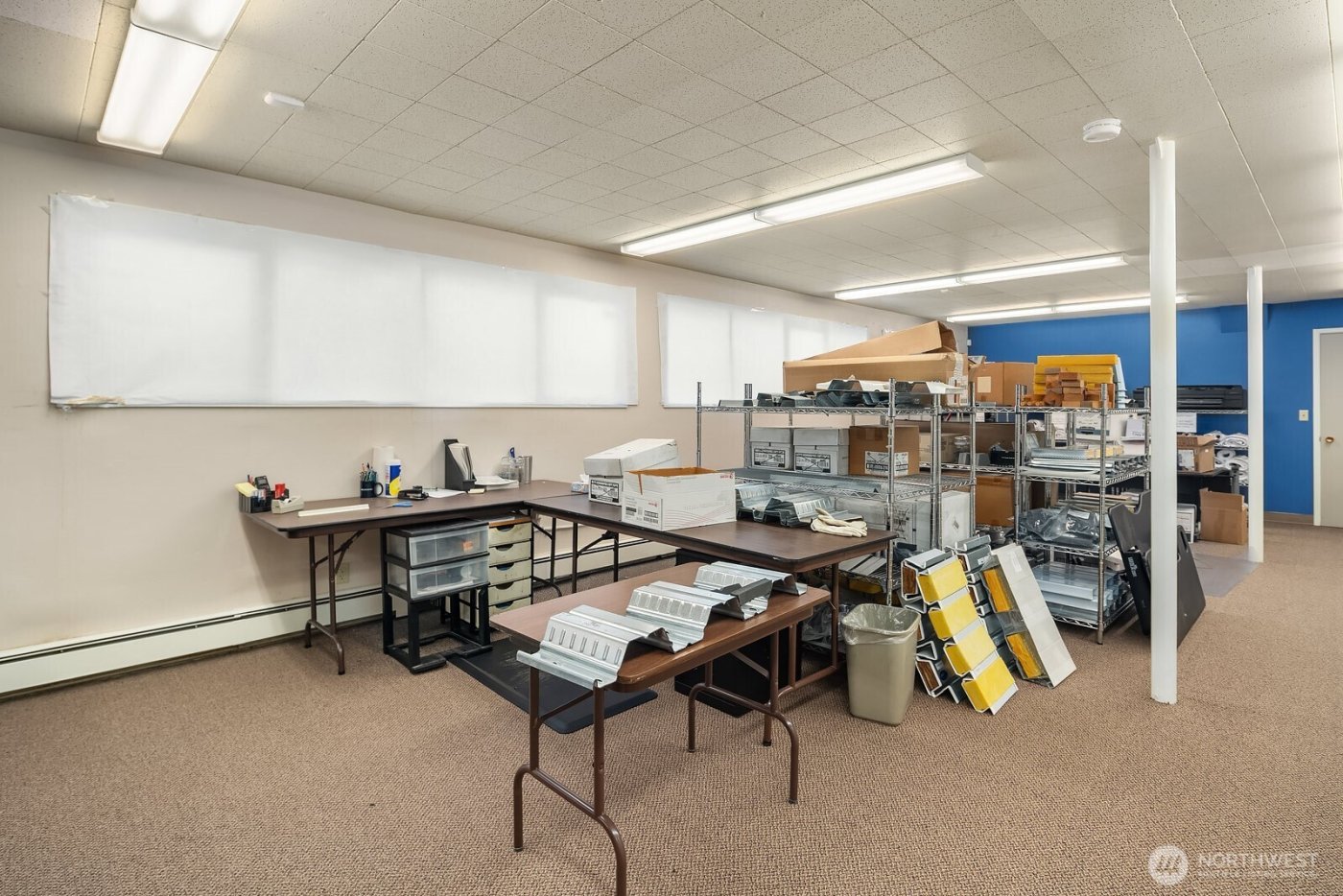 2300 W Commodore Way , Seattle, WA 98199