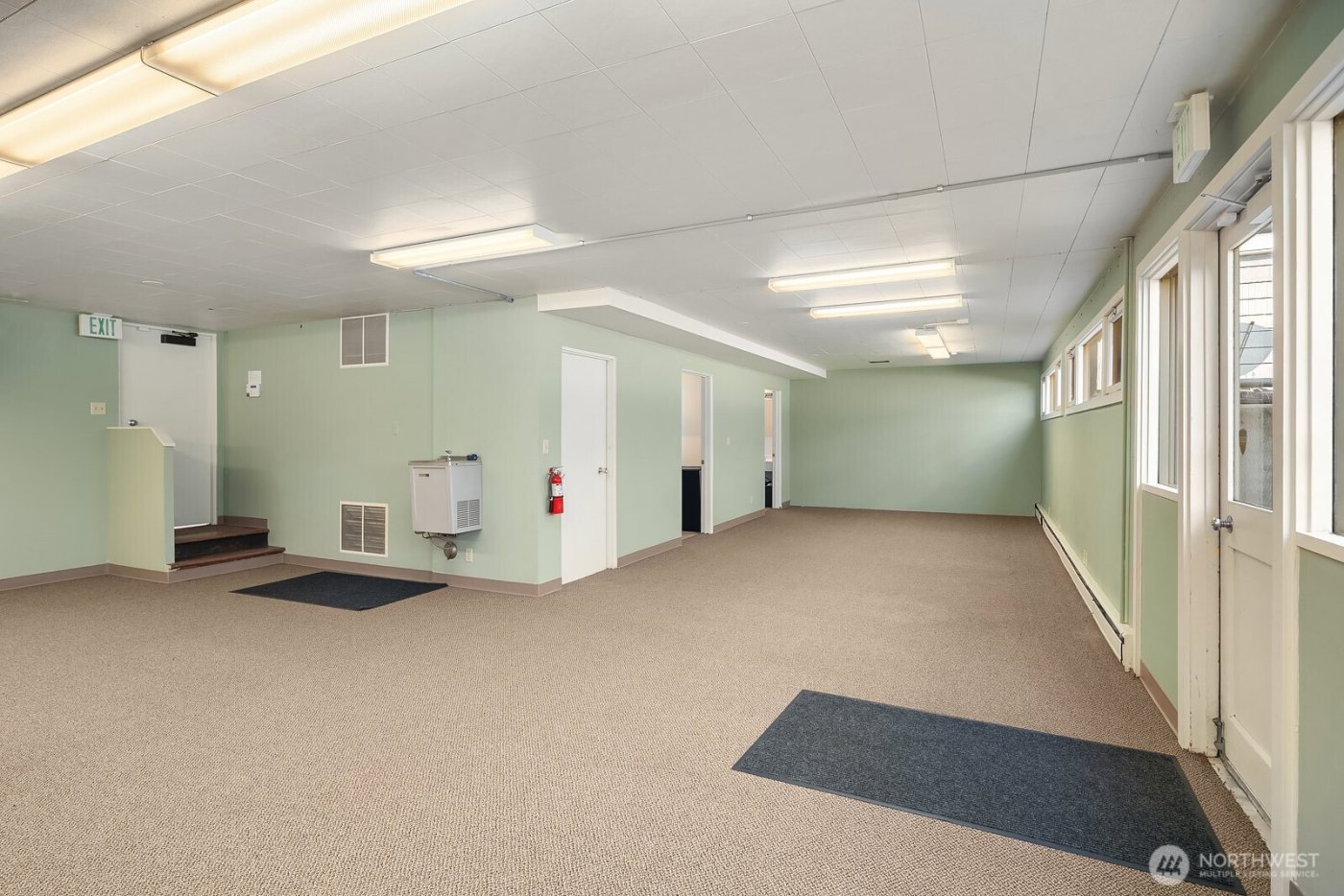 2300 W Commodore Way , Seattle, WA 98199