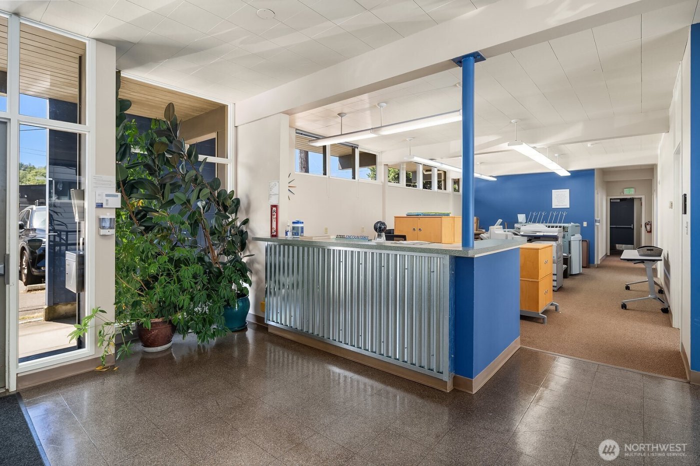 2300 W Commodore Way , Seattle, WA 98199