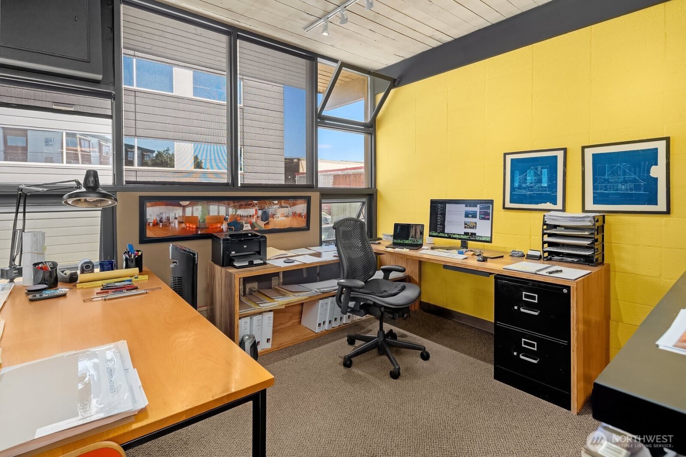 2300 W Commodore Way , Seattle, WA 98199