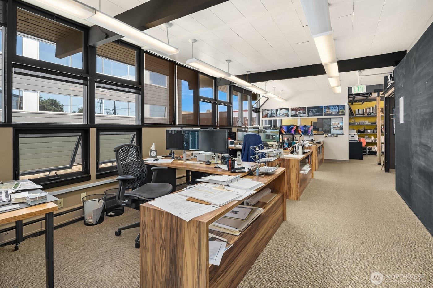 2300 W Commodore Way , Seattle, WA 98199