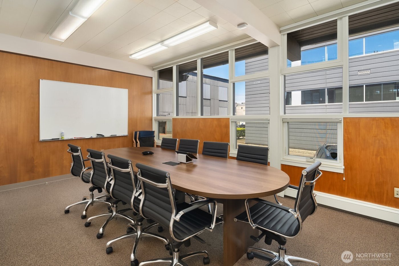 2300 W Commodore Way , Seattle, WA 98199