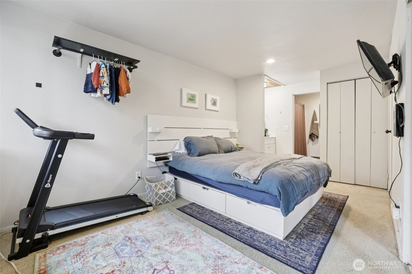 629 Cedar Avenue S #A202, Renton, WA 98057