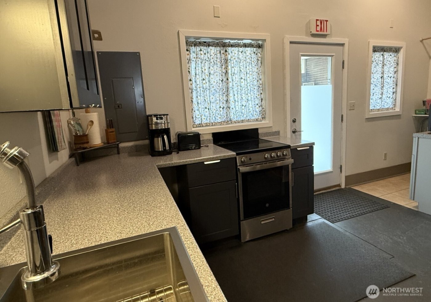 250 E Main Street , Dayton, WA 99328