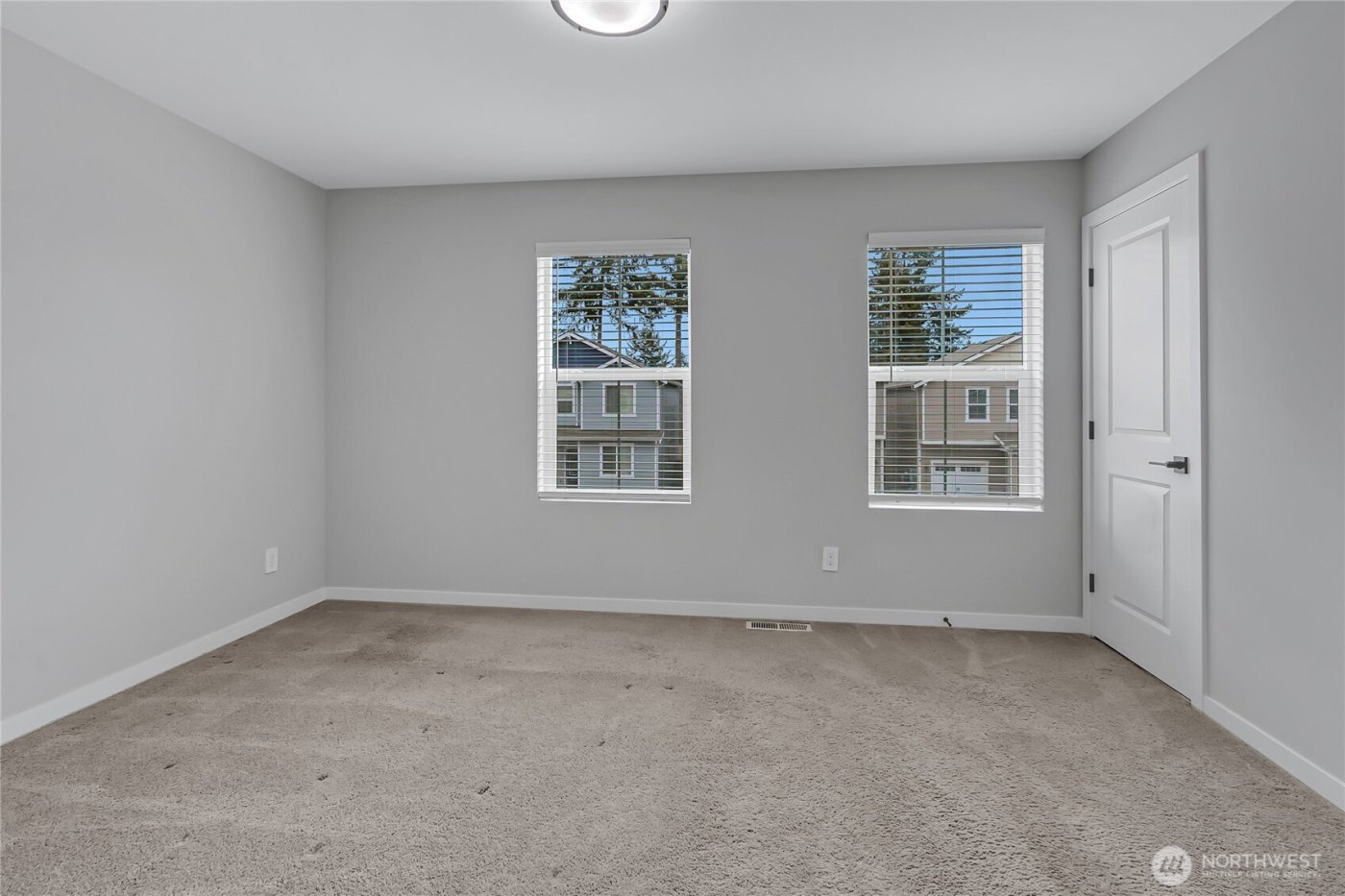 5212 E M Street , Tacoma, WA 98404