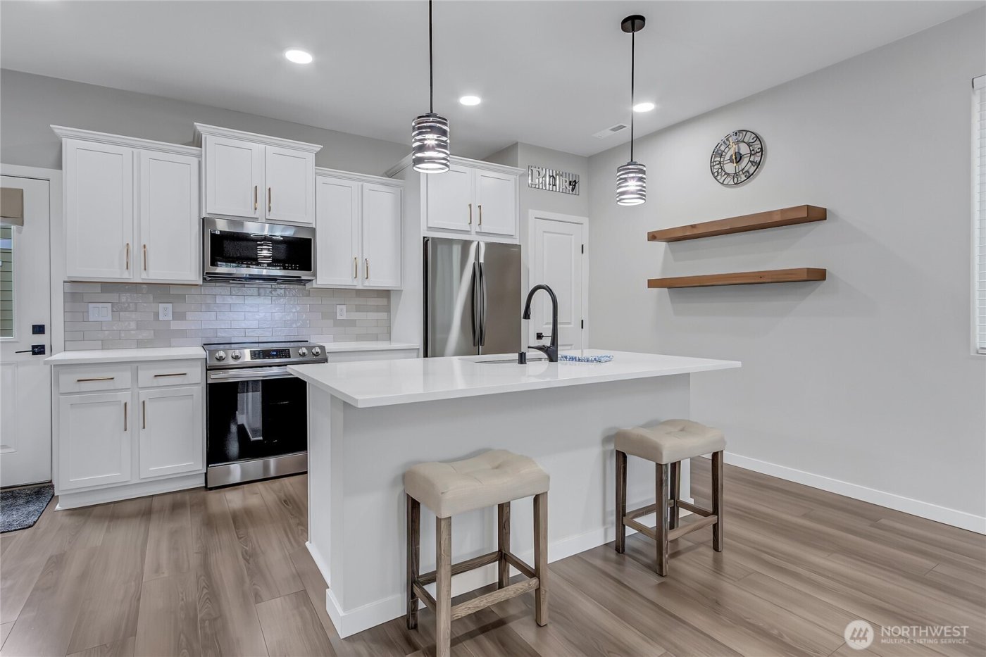5212 E M Street , Tacoma, WA 98404