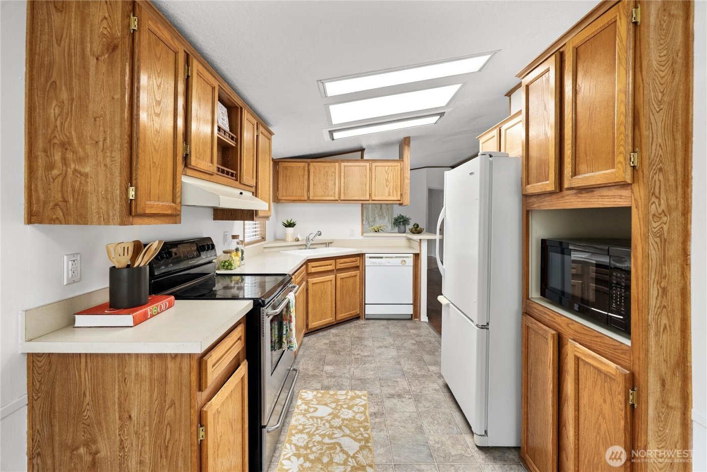 20810 93rd Street E, Bonney Lake, WA 98391