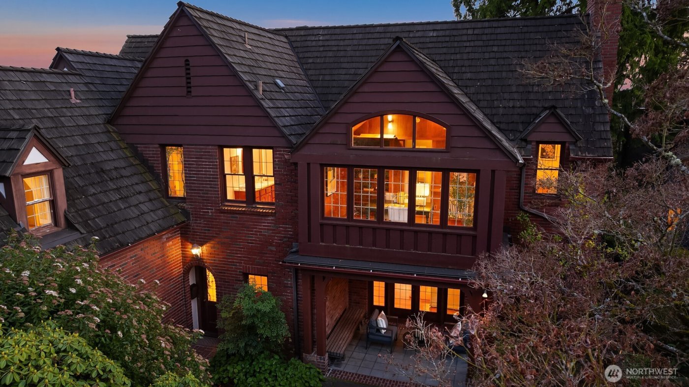 3419 E Laurelhurst Drive NE, Seattle, WA 98105