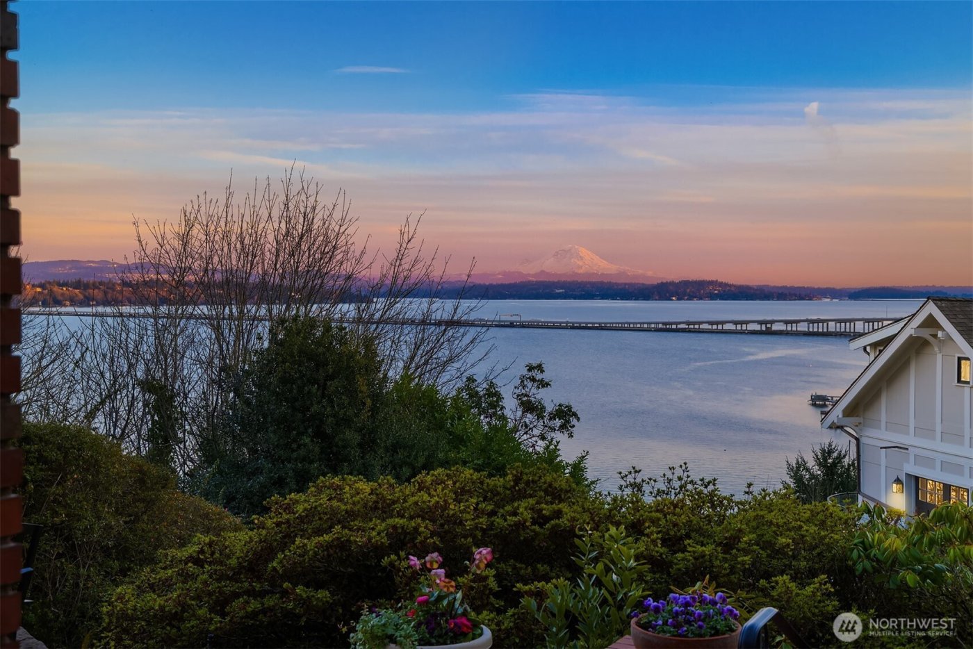3419 E Laurelhurst Drive NE, Seattle, WA 98105