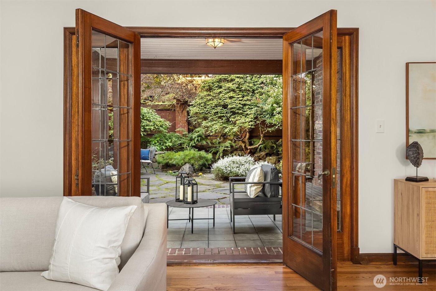 3419 E Laurelhurst Drive NE, Seattle, WA 98105