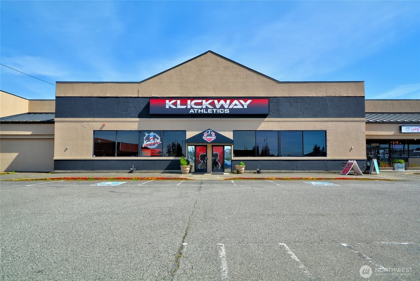 1050 State Avenue , Marysville, WA 98270