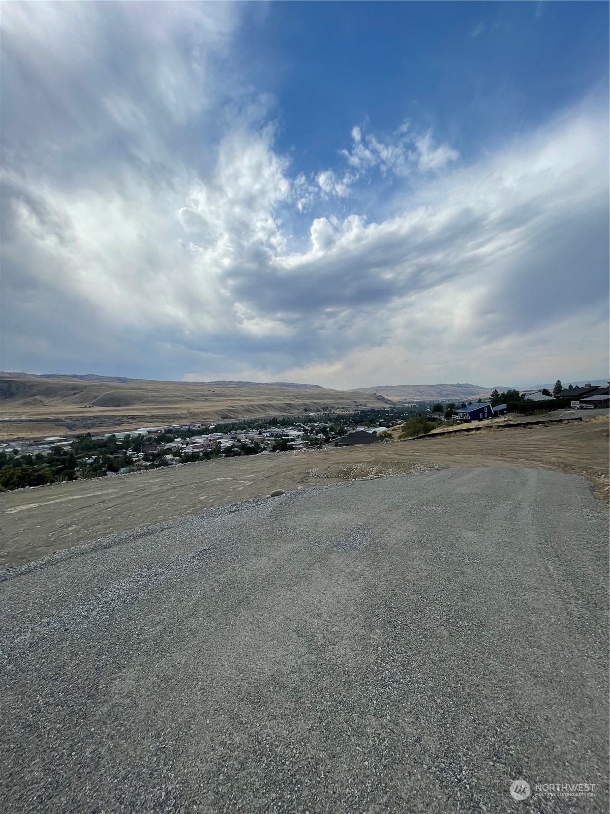 10 Parks Drive , Okanogan, WA 98840