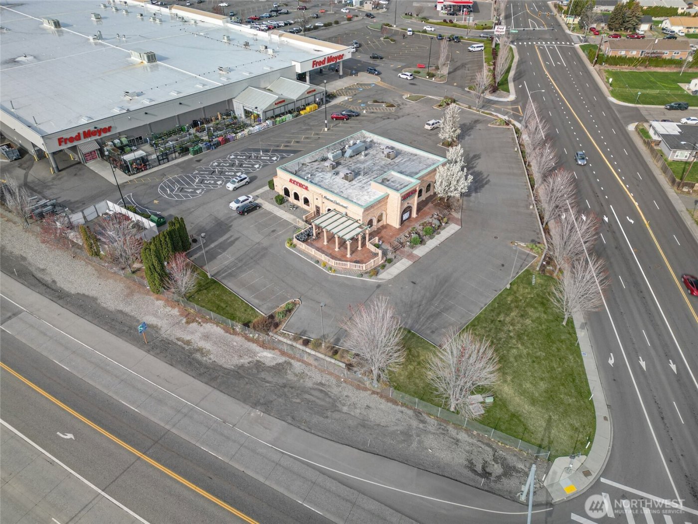 2807 W 10th Avenue , Kennewick, WA 99336