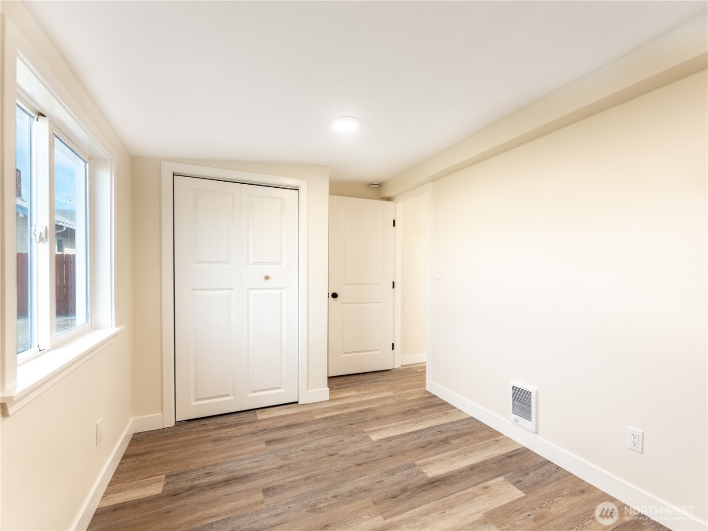 98 Fuller Street , Wenatchee, WA 98801